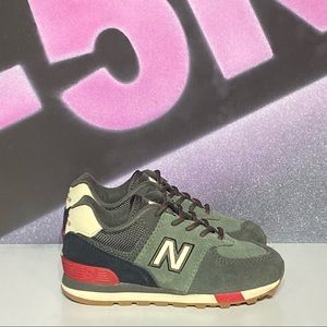 New Balance 574 Classic Kids Shoes